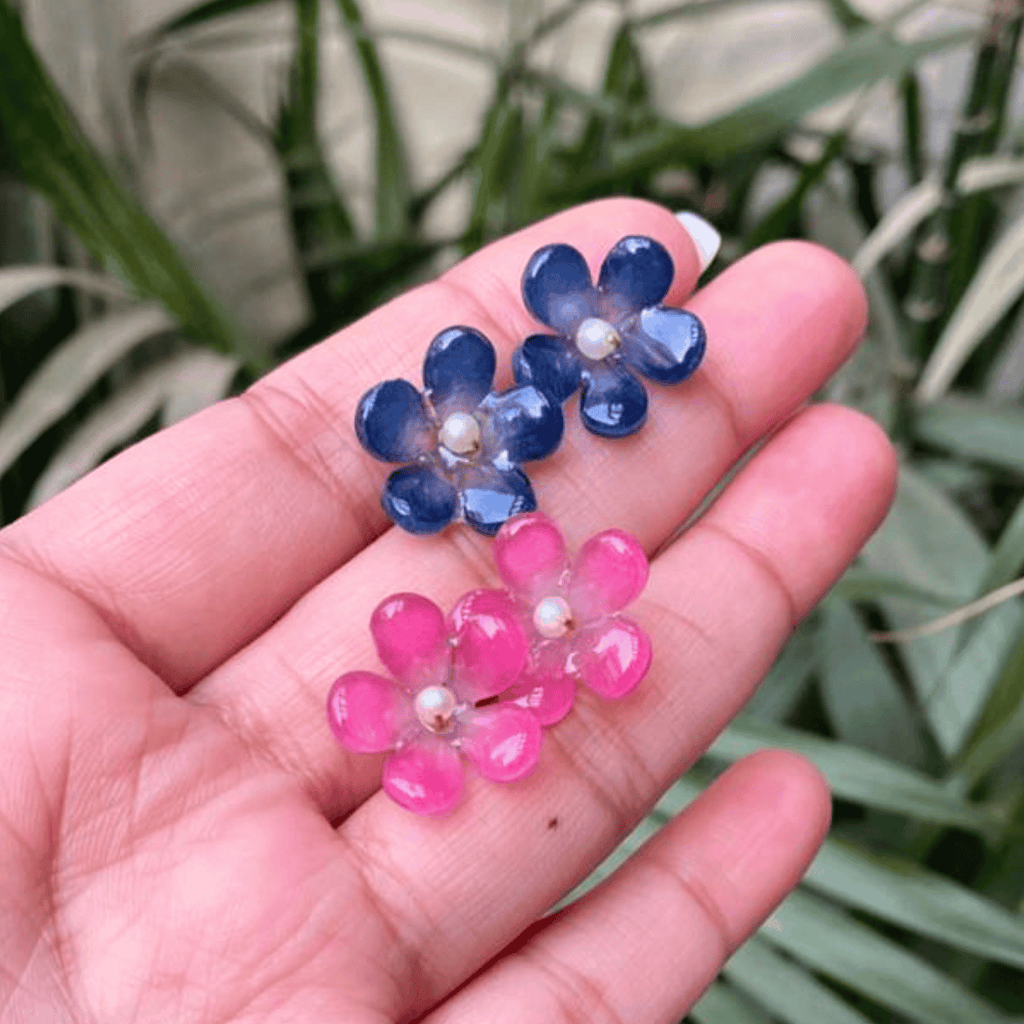 Earrings studs