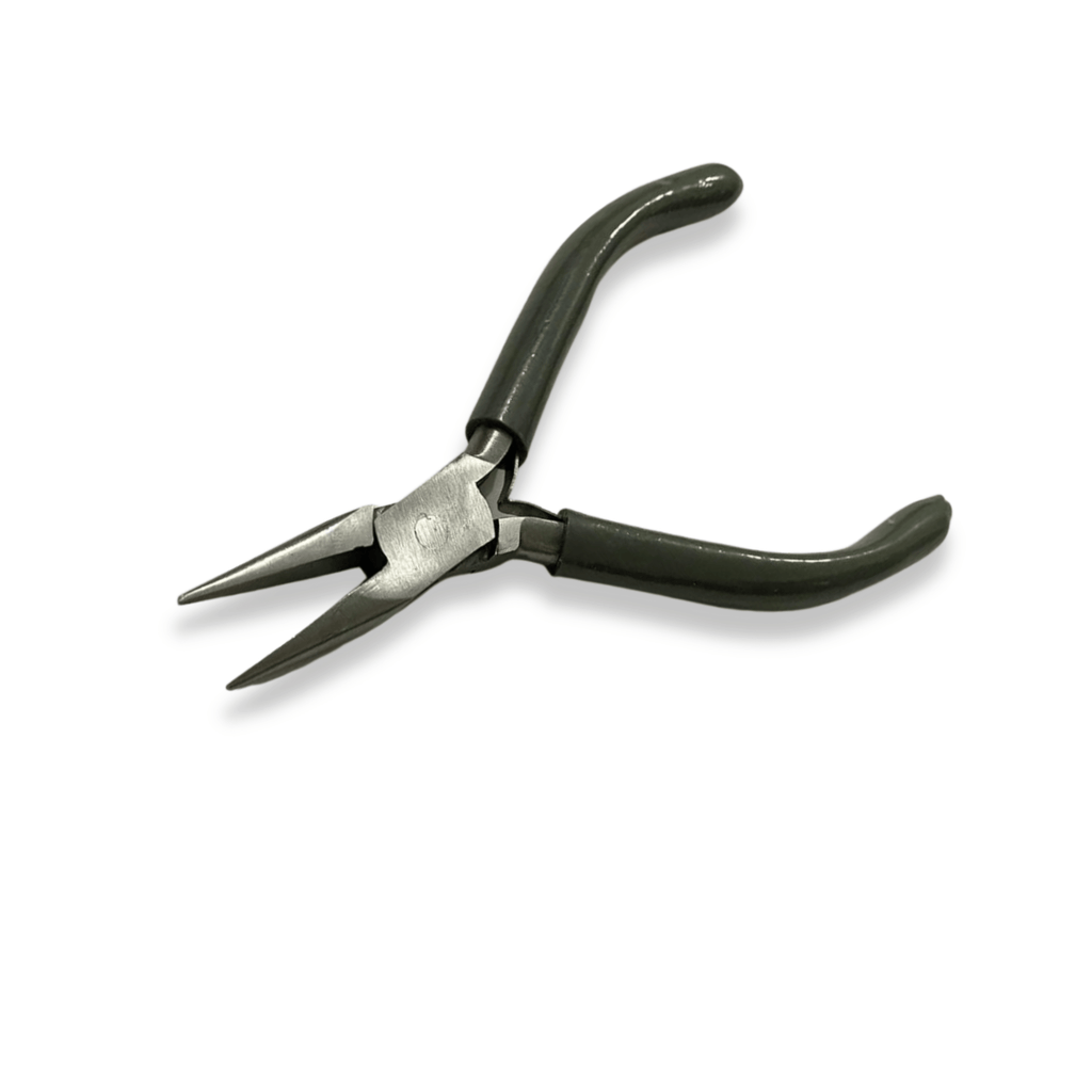 Flat nose piler