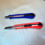 Blade cutter