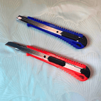Blade cutter