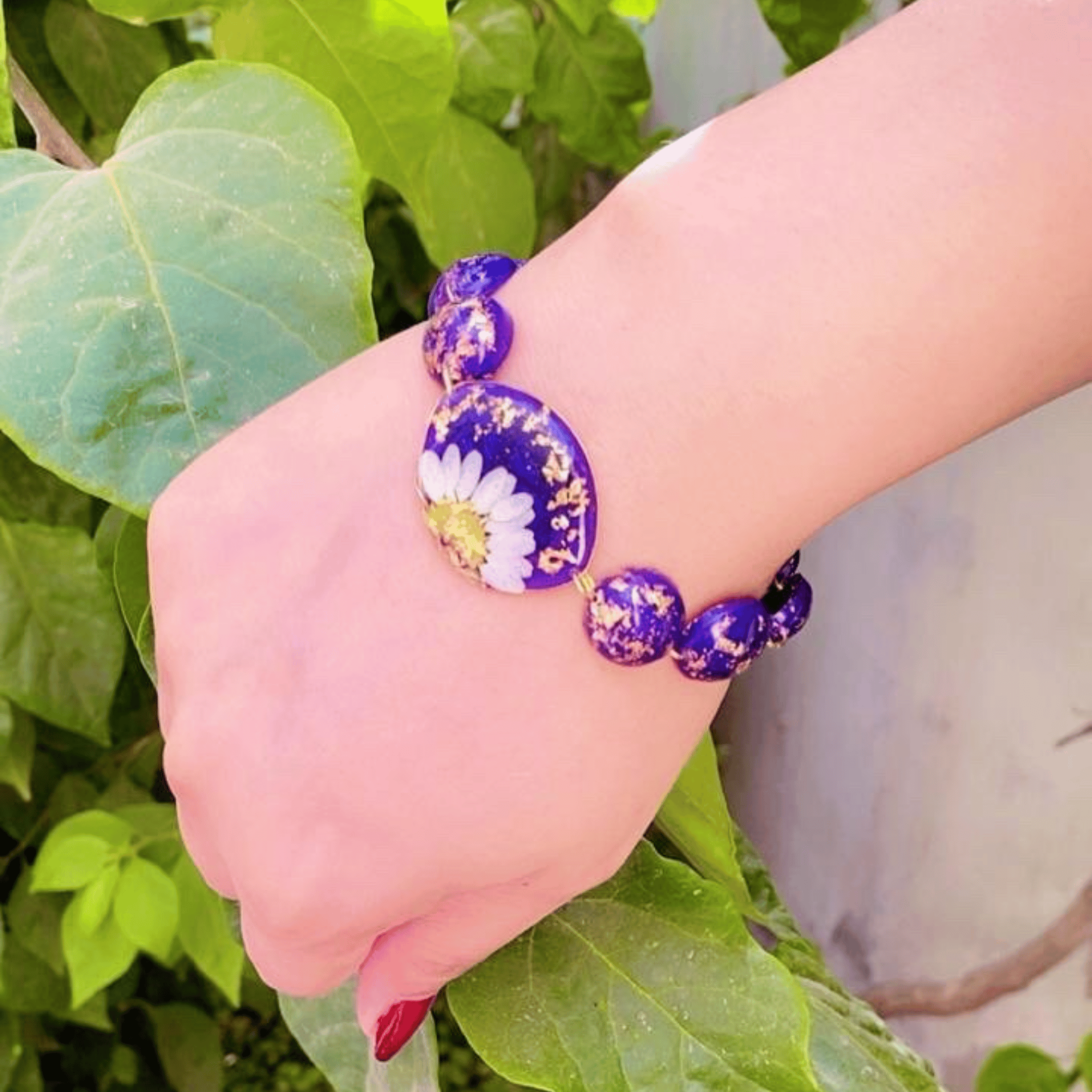 Purple daisy bracelet