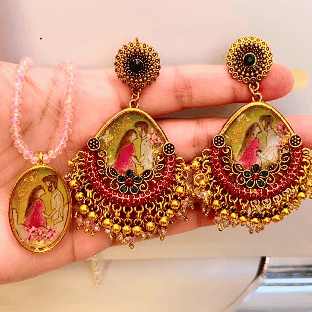 Divine love dangler set