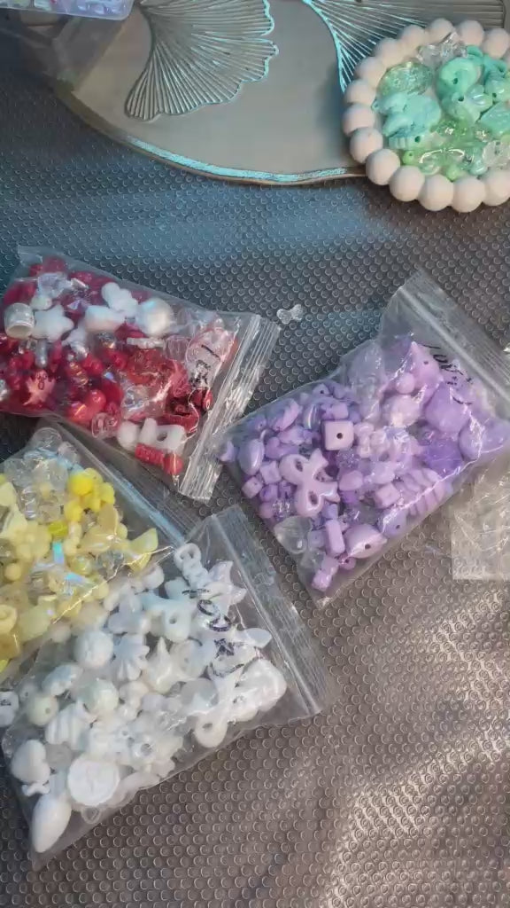 3d giant size assorted acrylic charms 20 g
